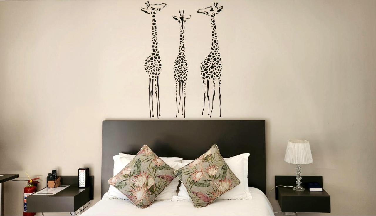 Green Kalahari Guesthouse Апингтон Экстерьер фото