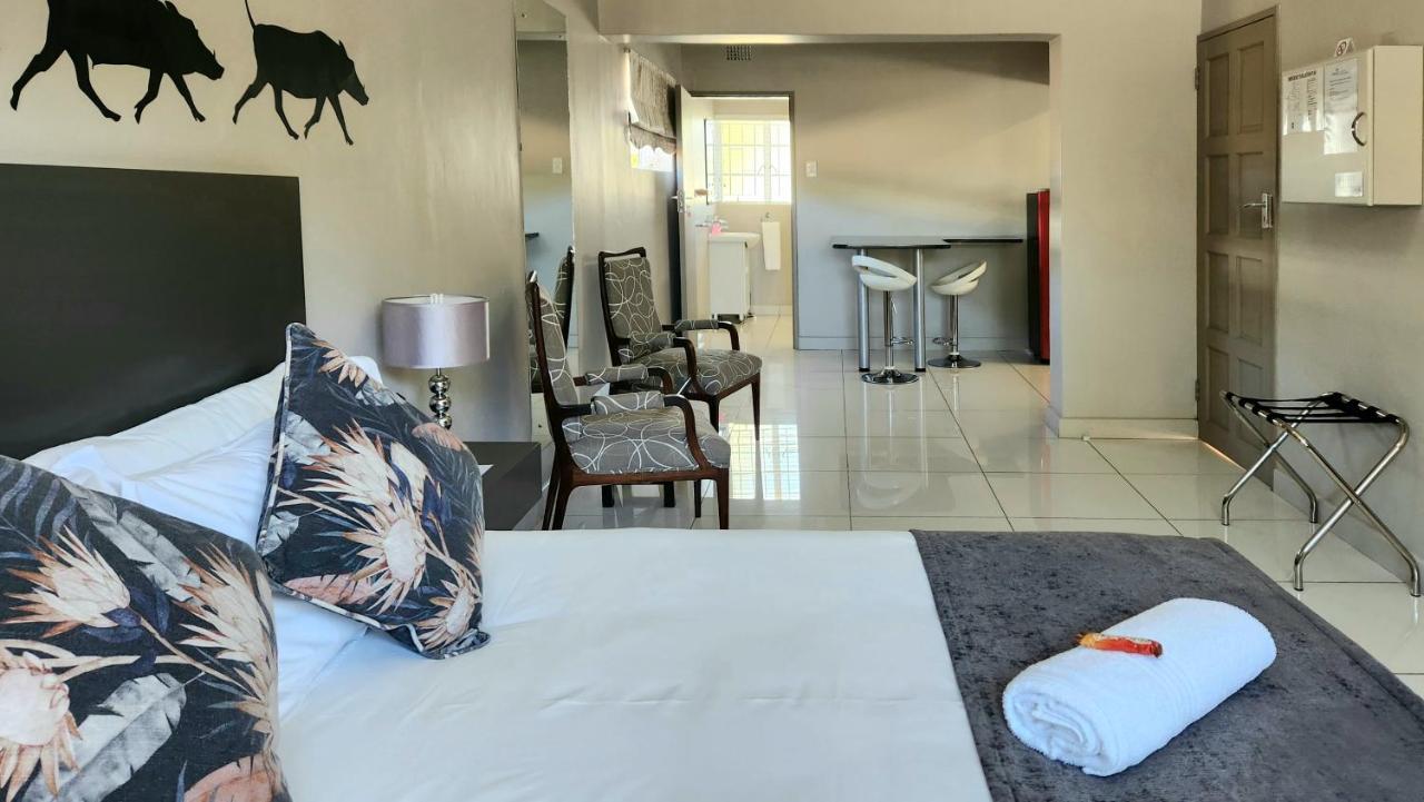 Green Kalahari Guesthouse Апингтон Экстерьер фото